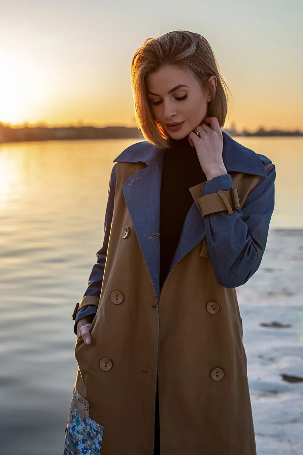 Blue Moon classic trench