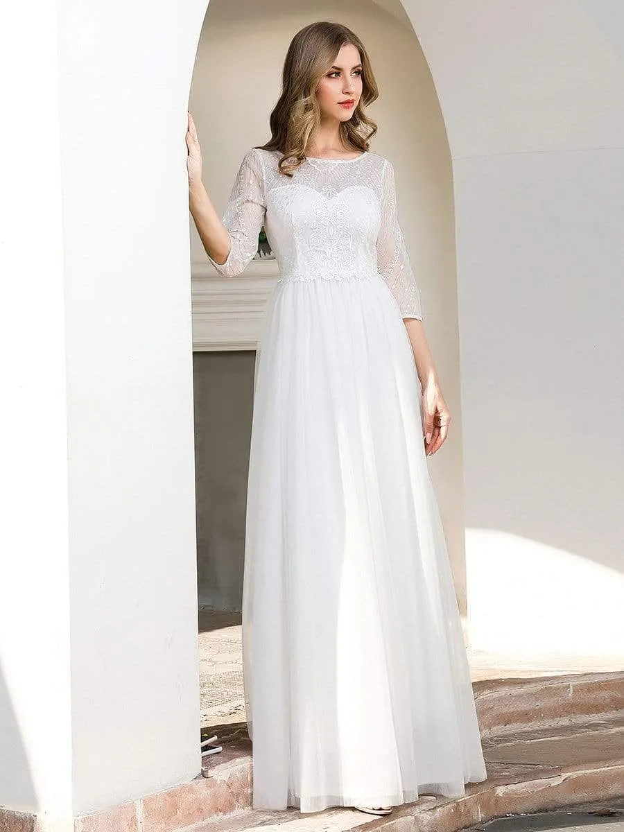 Elegant Round Neckline Tulle Wedding Dresses with Floral Lace