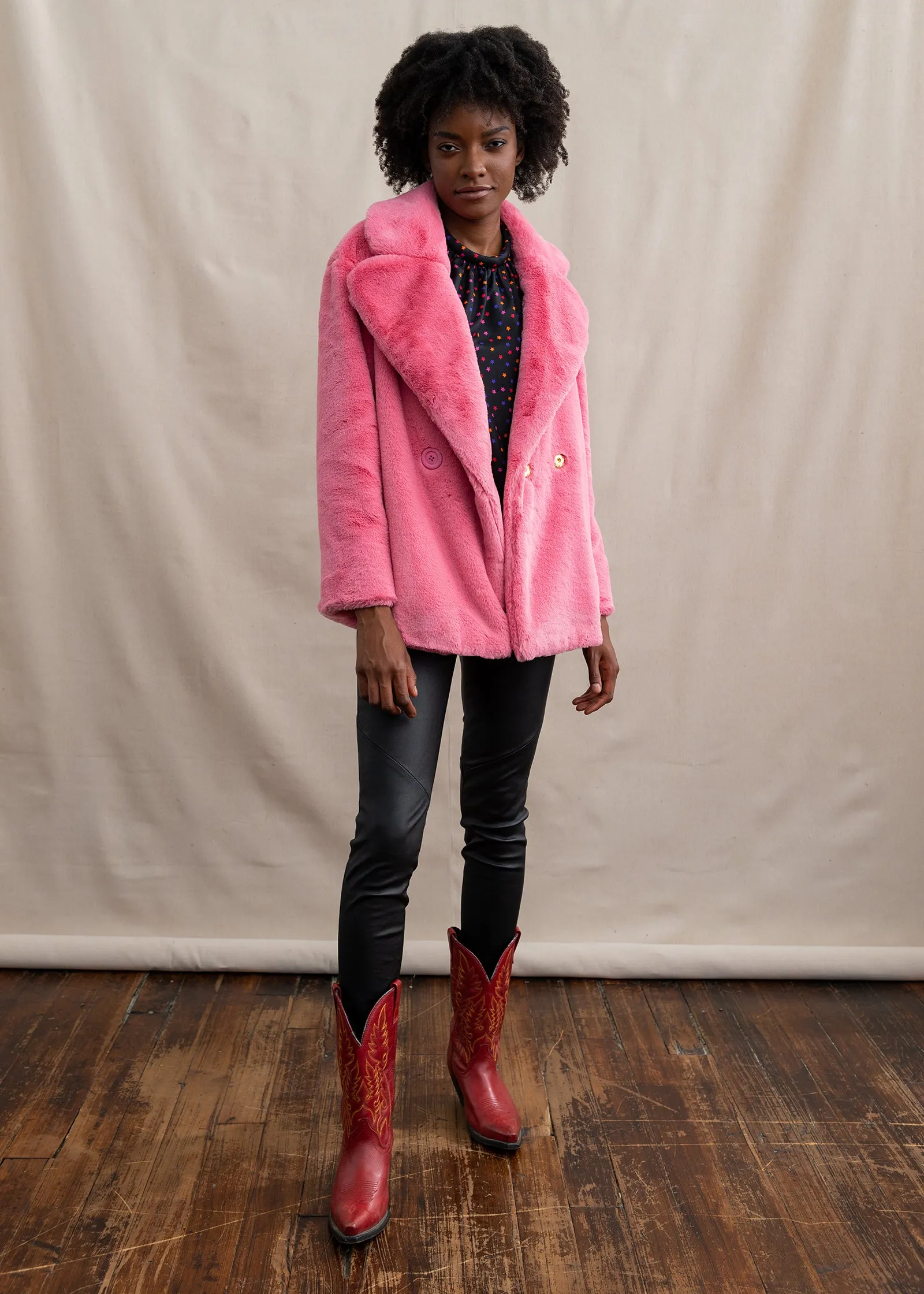 Jessica Coat