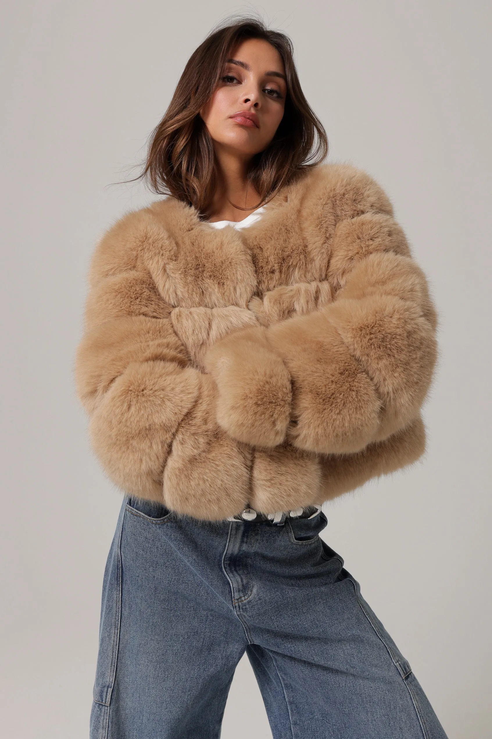 Liana Faux Fur Jacket Latte